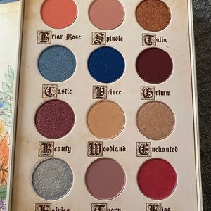 StoryBook Cosmetics eyeshadow palette